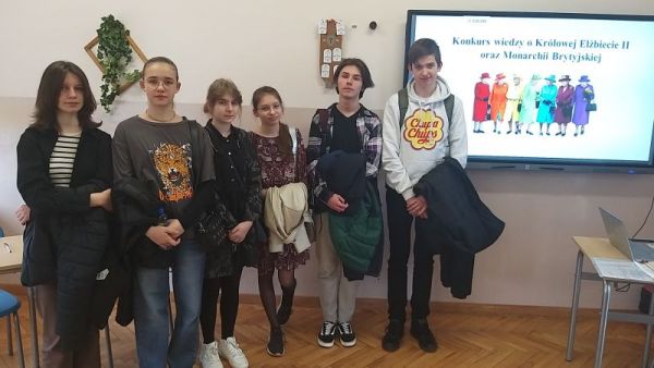 „Queen Elizabeth II” – Międzyszkolny Konkurs Wiedzy o Królowej Elżbiecie II i Monarchii Brytyjskiej