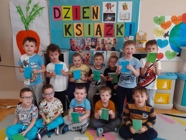 Międzynarodowy Dzień Książki i Praw Autorskich w Przedszkolu  Samorządowym