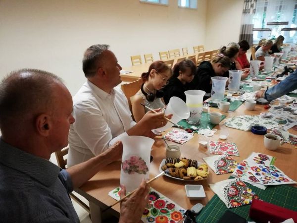 „Folkowy zawrót głowy” – nowy, atrakcyjny, międzypokoleniowy projekt KGW Szczukocice