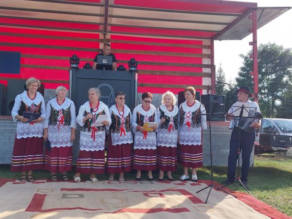 POŻEGNANIE WAKACJI: RODZINNY PIKNIK W CHRZANOWICACH