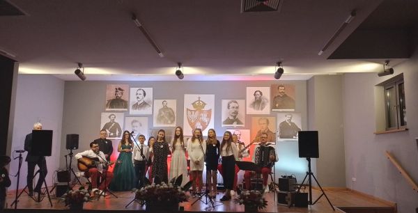 "Patriotyzm jest wśród nas" - Szkoła Podstawowa w Gorzkowicach