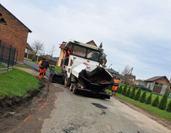 roboty drogowe w miejscowości Ryszardów