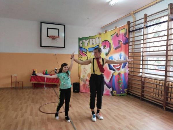 Występ Cyrku “SZOK” - SP Krzemieniewice 