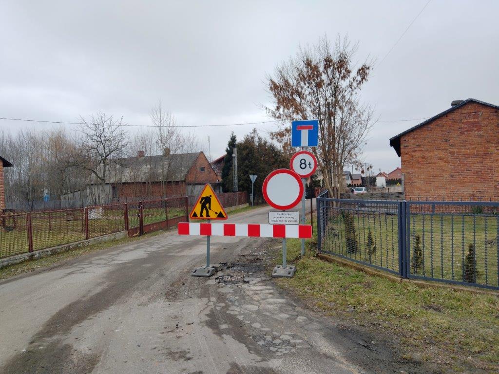 UWAGA UTRUDNIENIA W RUCHU NA DRODZE GMINNEJ RELACJI UL. LEŚNA – BUKOWINA - GORZKOWICZKI