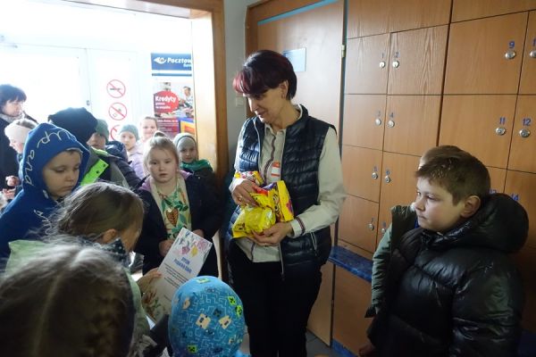 Z wizytą na poczcie - SP Krzemieniewice