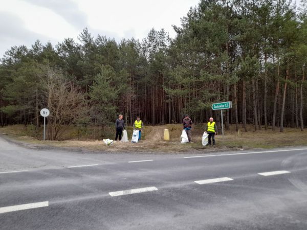 Mieszkańcy Żuchowic po raz kolejny posprzątali swoją wieś