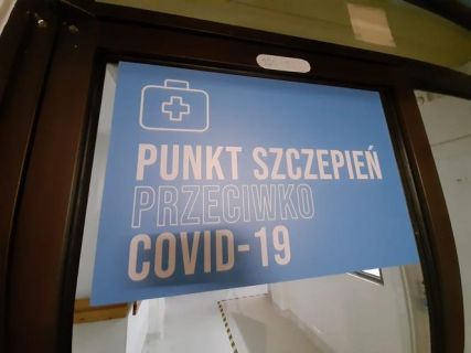 Szczepienie przeciwko COVID-19