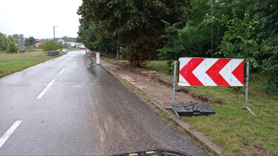 Prosimy o zachowanie szczególnej ostrożności w okolicy wykonywanych prac