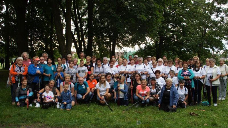 VI Powiatowy marsz Nordic Walking