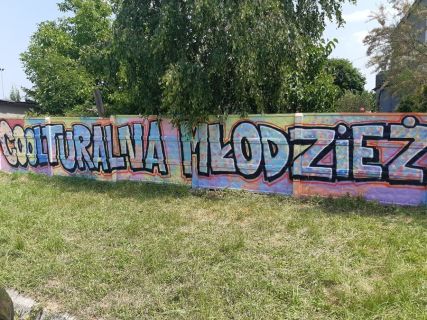 Nowe graffiti na zakończenie roku szkolnego