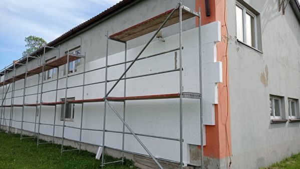 Trwają prace na budynku strażnicy OSP w Sobakówku