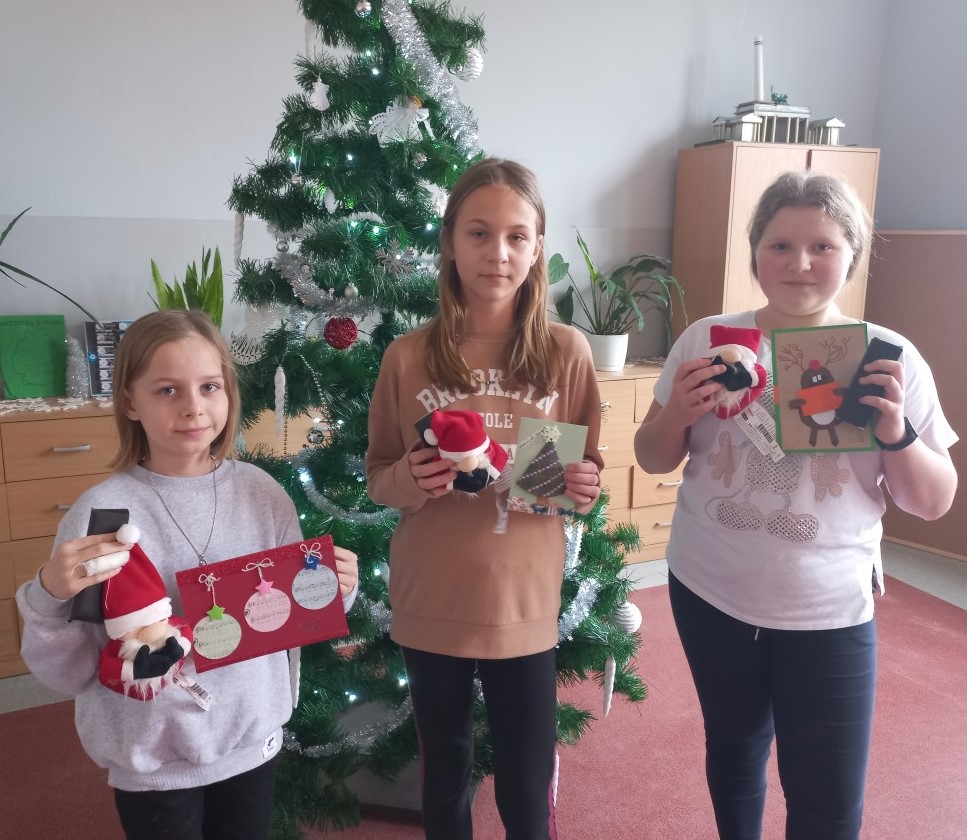 Podsumowanie konkursu „Na najładniejszą kartę na Święta Bożego Narodzenia” - SP Gorzkowice
