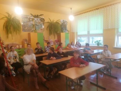 Bezpieczeństwo najważniejsze ! SP Krzemieniewice