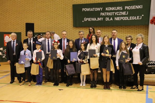 Powiatowy Konkurs Piosenki Patriotycznej „Śpiewajmy dla Niepodległej”