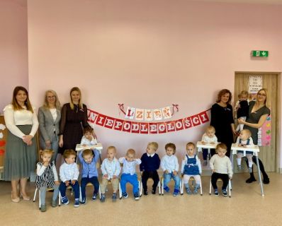 11 listopada Narodowe Święto Niepodległości - Żłobek i Przedszkole "Chatka Puchatka" w Gorzkowicach