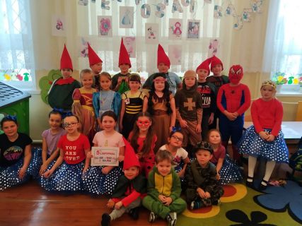 Międzynarodowy Dzień Postaci z Bajek w SP Krzemieniewice
