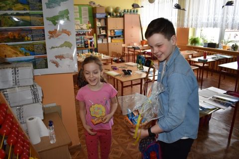Dzień Kobiet w SP Krzemieniewice
