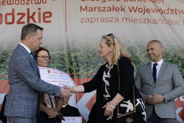  Piknik wojewódzki w Sulejowie z okazji Międzynarodowego Dnia Rodziny