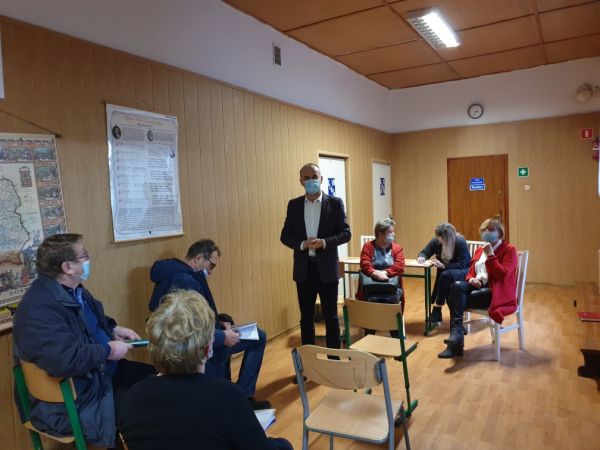 spotkanie w sprawie funkcjonowania szkoły