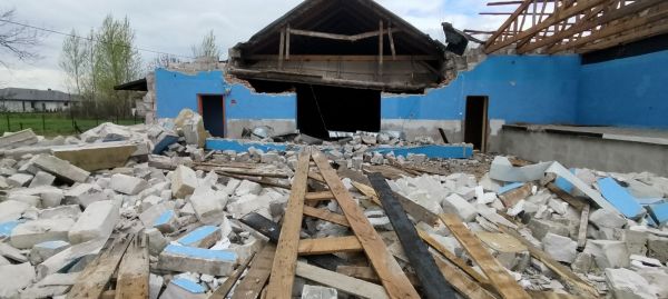 Trwają prace przy budynku świetlicy wiejskiej w Gościnnej