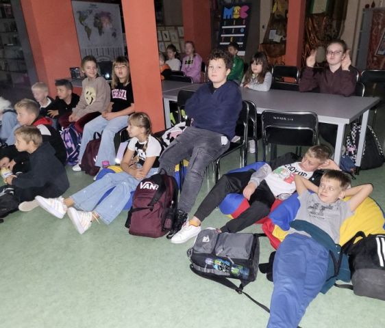 Noc Bibliotek 2024 w bibliotece szkolnej - SP w Gorzkowicach