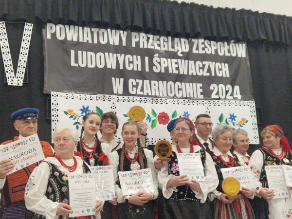 V Powiatowy Przegląd Zespołów Ludowych i Śpiewaczych w Czarnocinie