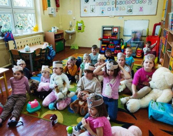 Pluszowy miś - najlepszy przyjaciel SP Krzemieniewice
