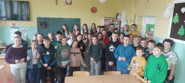 Najpiękniejsza kartka bożonarodzeniowa - SP GORZKOWICE