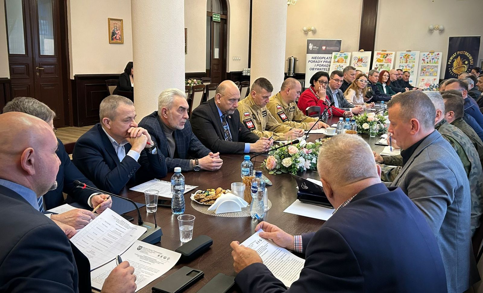 Posiedzenie Powiatowego Zespołu Zarządzania Kryzysowego w Piotrkowie Trybunalskim