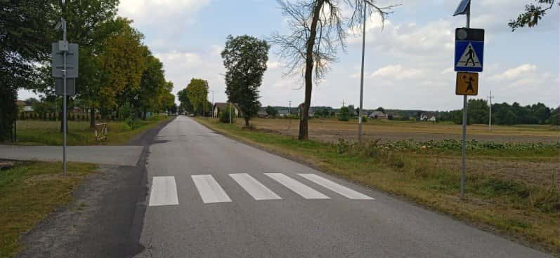 Bezpieczne przejście przy szkole podstawowej w Krzemieniewicach