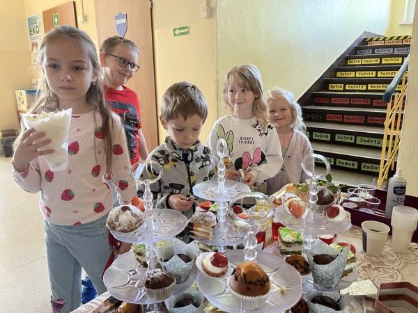 Kawiarenka charytatywna - SP Krzemieniewice
