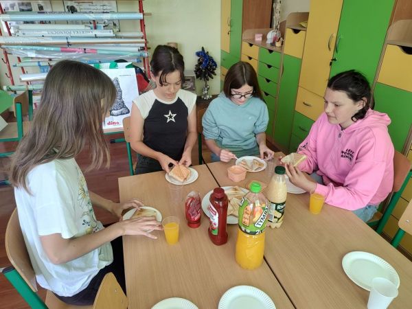 Ogólnopolski Projekt Edukacyjny "Train Your Brain" - SP Krzemieniewice