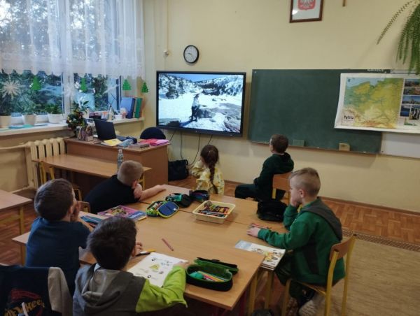 „Polska w jednym paluszku” - SP Krzemieniewice