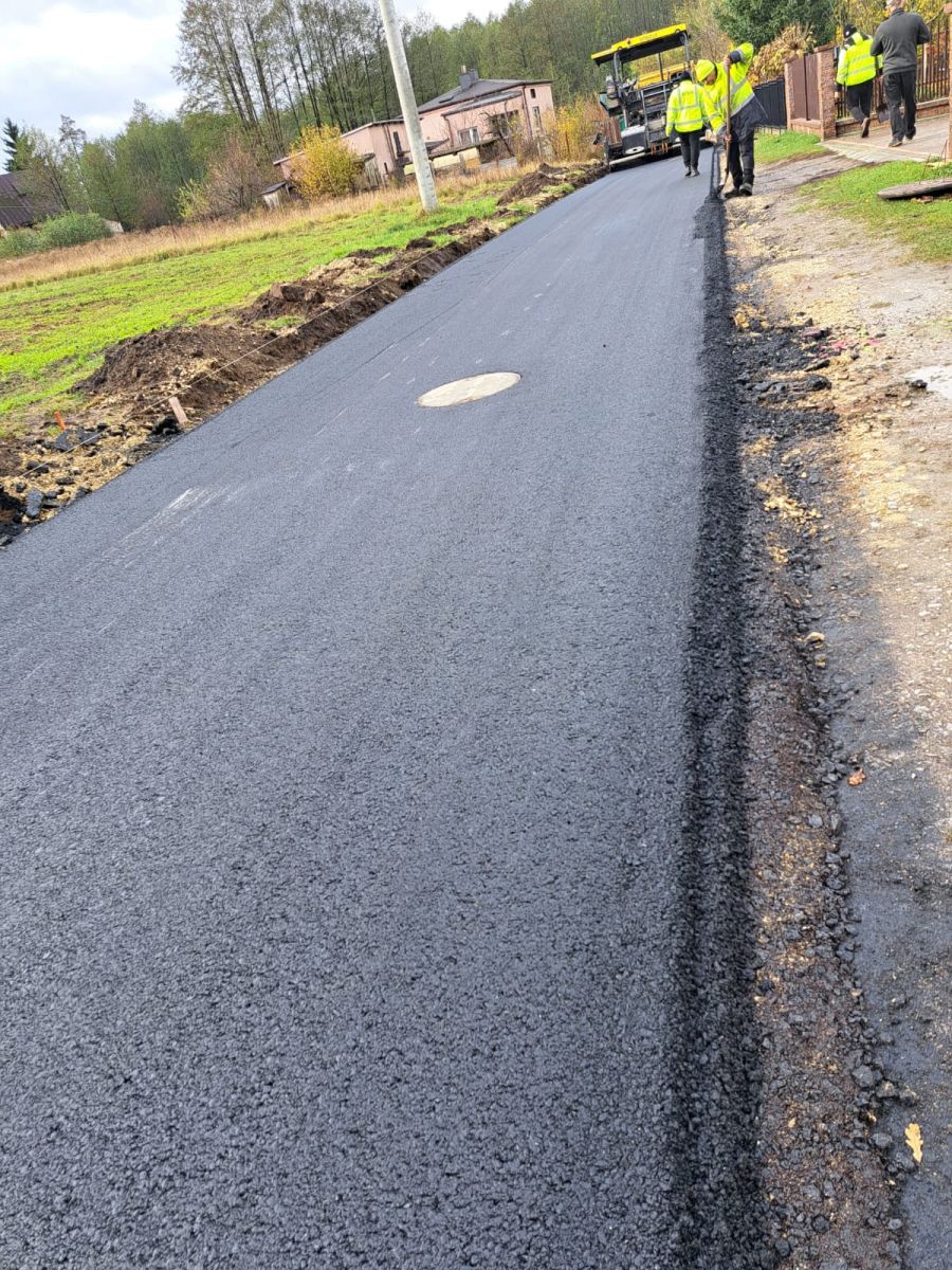 Zakończono prace przy budowie drogi w Szczepanowicach