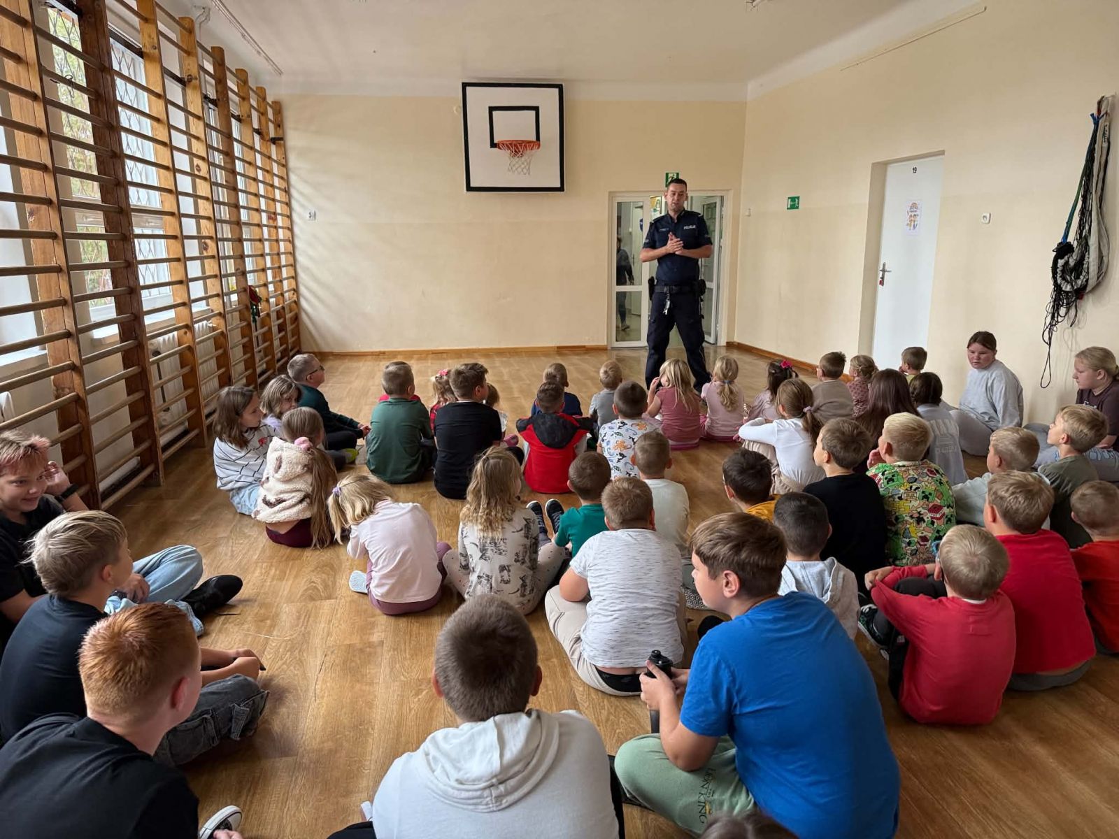 Pogadanka na temat bezpieczeństwa - SP w Krzemieniewicach