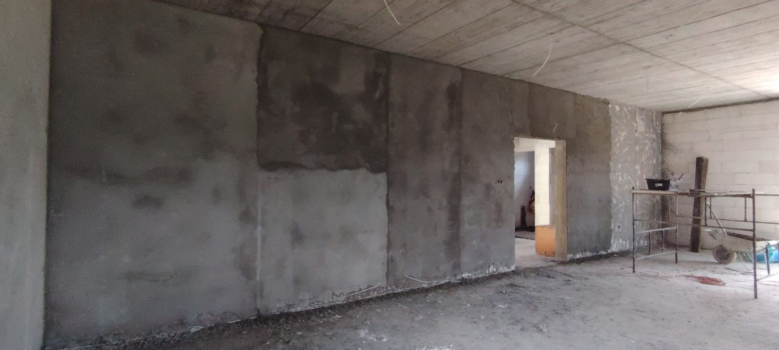 Trwają prace przy budowie budynku świetlicy wiejskiej w miejscowości Krosno
