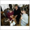 Galeria zdjęć: Dzień Babci i Dziadka SP Krzemieniewice. Link otwiera powiększoną wersję zdjęcia.