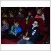 Galeria zdjęć: Dzieci z Przedszkola Samorządowego w Gorzkowicach na wycieczce do kina Helios w Piotrkowie Trybunalskim na film pt: ?Corgi psiak królowej?. Link otwiera powiększoną wersję zdjęcia.