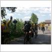 Galeria zdjęć: Rowerami od Przedborza do Sulejowa na wojewódzki piknik z okazji Międzynarodowego Dnia Rodziny. Link otwiera powiększoną wersję zdjęcia.