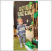 Galeria zdjęć: Dzień Drzewa w Samorządowym Klubie Dziecięcym w Gorzkowicach. Link otwiera powiększoną wersję zdjęcia.