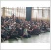 Galeria zdjęć: Koncert muzyczny w Szkole Podstawowej w Gorzkowicach. Link otwiera powiększoną wersję zdjęcia.