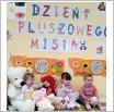 Galeria zdjęć: Dzień Pluszowego Misia w Samorządowym Klubie Dziecięcym w Gorzkowicach. Link otwiera powiększoną wersję zdjęcia.