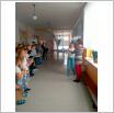 Galeria zdjęć: Apel - podsumowanie konkursów SP Krzemieniewice. Link otwiera powiększoną wersję zdjęcia.