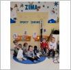 Galeria zdjęć:  Poznajemy sporty i zabawy zimowe realizacja zajęć w Samorządowym Klubie Dziecięcym w Gorzkowicach.. Link otwiera powiększoną wersję zdjęcia.