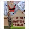 Galeria zdjęć: Wysyłanie listu do Św. Mikołaja przez dzieci z Samorządowego Klubu Dziecięcego  i Samorządowego Klubu Malucha w Gorzkowicach. Link otwiera powiększoną wersję zdjęcia.