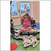 Galeria zdjęć: Poznajemy sporty zimowe - realizacja zajęć w Samorządowym Klubie Dziecięcym i Samorządowym Klubie Malucha w   Gorzkowicach. Link otwiera powiększoną wersję zdjęcia.