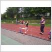 Galeria zdjęć: Mistrzostwa Powiatu Piotrkowskiego Szkół Podstawowych w Trójboju Lekkoatletycznym - SP Gorzkowice. Link otwiera powiększoną wersję zdjęcia.