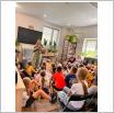 Galeria zdjęć: Wizyta uczniów klasy 2a, 3a i 3c w Gminnej Bibliotece Publicznej w Gorzkowicach - SP Gorzkowice. Link otwiera powiększoną wersję zdjęcia.