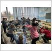 Galeria zdjęć: Warsztaty edukacyjne w ramach zadania pn. ?Piknik ekologiczny dla mieszkańców Gminy Gorzkowice?. Link otwiera powiększoną wersję zdjęcia.
