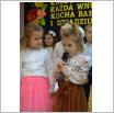 Galeria zdjęć: Dzień Babci i Dziadka w Przedszkolu Samorządowym w grupach Biedronki, Muchomorki i Krasnale. Link otwiera powiększoną wersję zdjęcia.